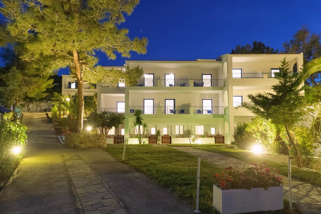 Karras Star Hotel Evdilos  Esterno foto