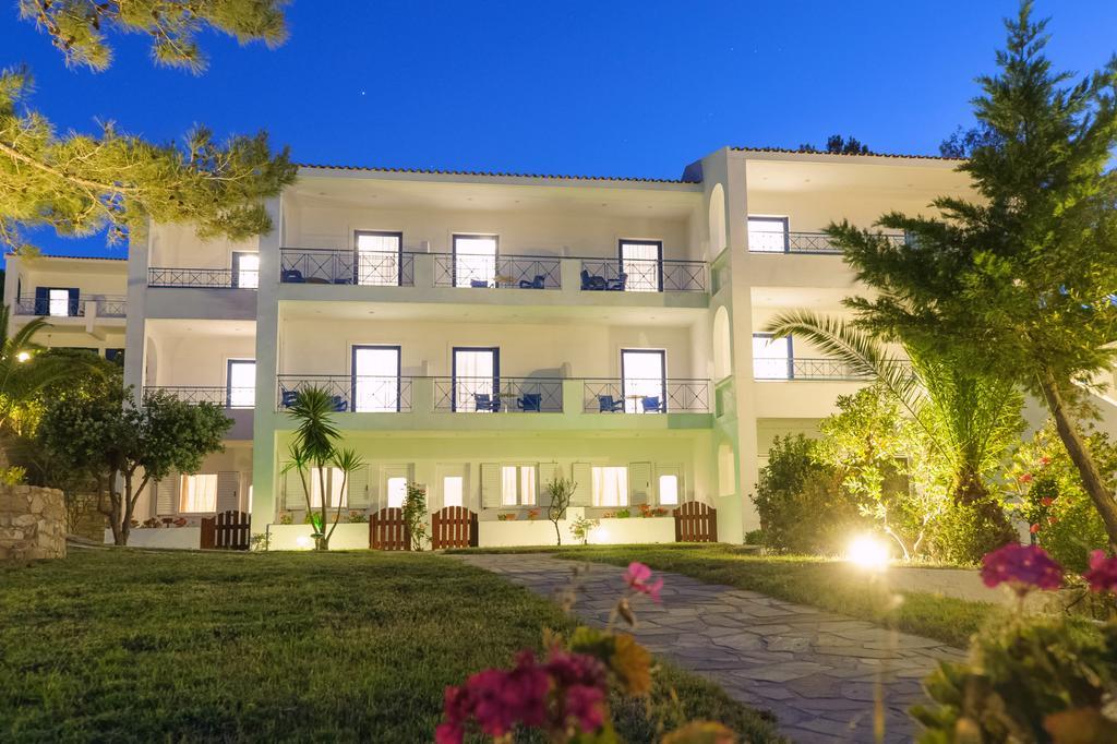 Karras Star Hotel Evdilos  Esterno foto