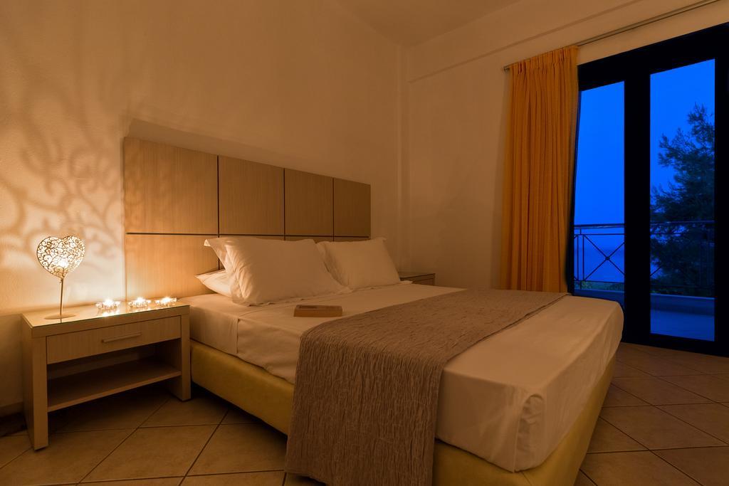 Karras Star Hotel Evdilos  Esterno foto