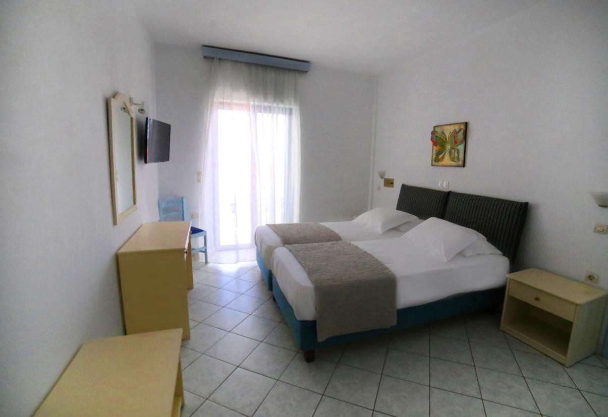 Karras Star Hotel Evdilos  Esterno foto